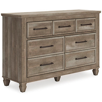 Yarbeck Dresser